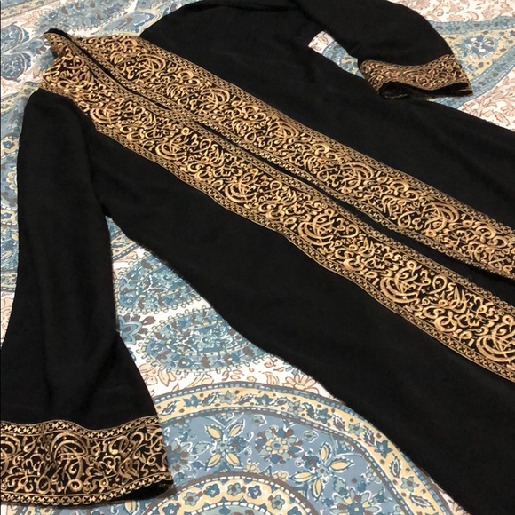 Dresses & Skirts - Gold embroidery Abaya Kaftan with matching scarf